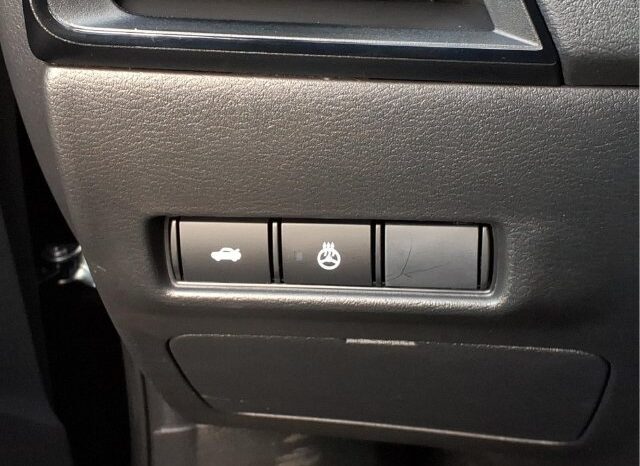 
								Nissan Sentra full									