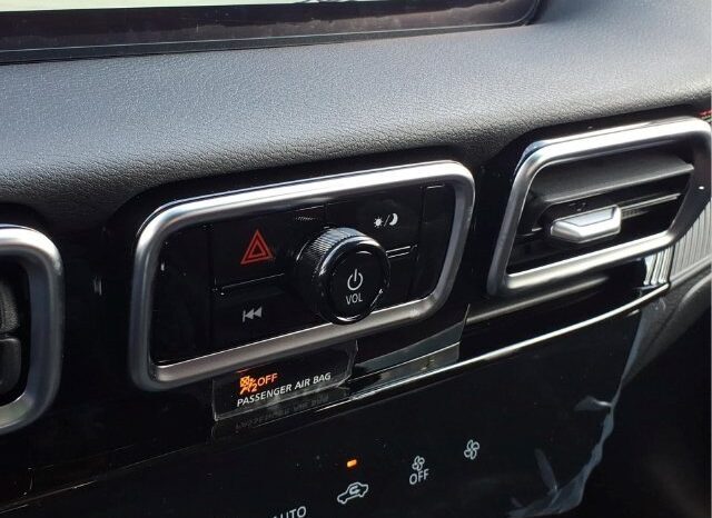 
								Nissan Sentra full									