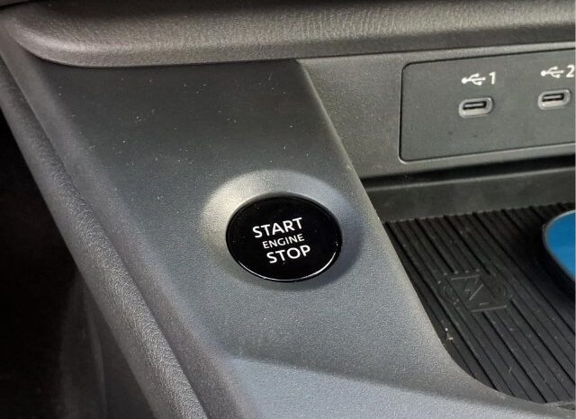 
								Nissan Sentra full									