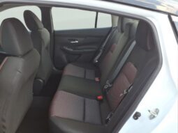 
										Nissan Sentra full									