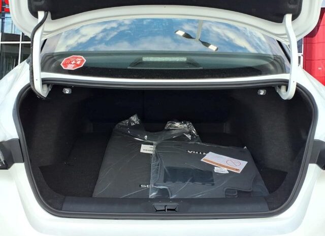 
								Nissan Sentra full									