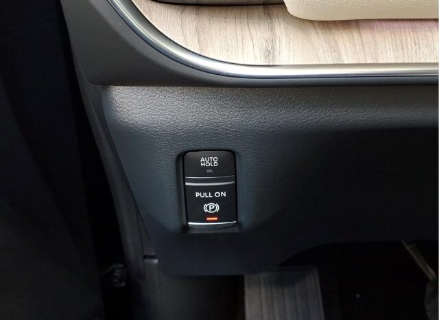 
								Nissan Armada full									