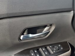 
										Nissan Kicks full									