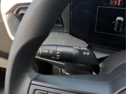 
										Nissan Kicks full									