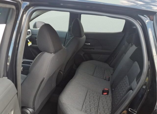 
								Nissan Kicks full									