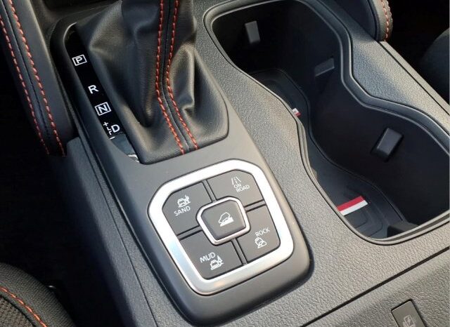 
								Nissan Frontier full									