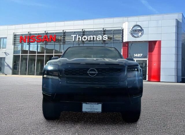 
								Nissan Frontier full									