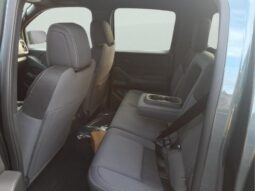 
										Nissan Frontier full									