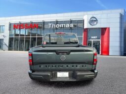 
										Nissan Frontier full									