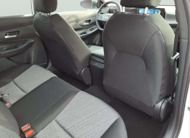
								Nissan Sentra full									