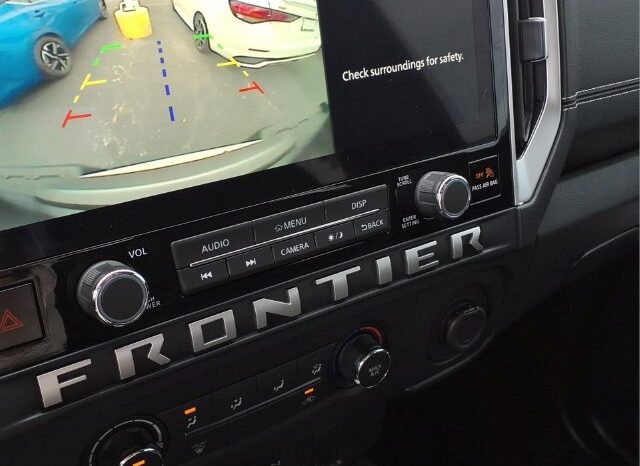 
								Nissan Frontier full									
