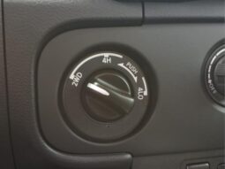 
										Nissan Frontier full									