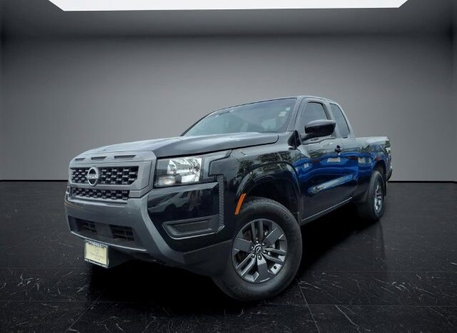 
								Nissan Frontier full									