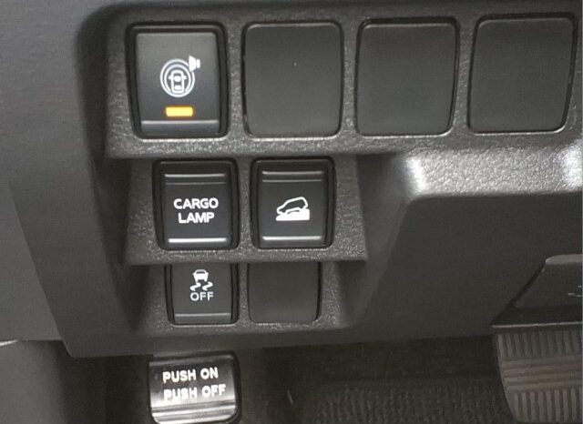 
								Nissan Frontier full									
