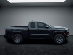 
										Nissan Frontier full									