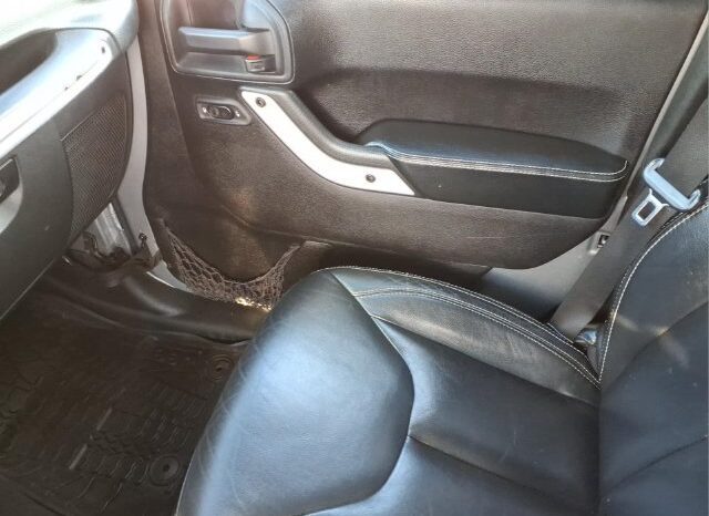
								Jeep Wrangler full									