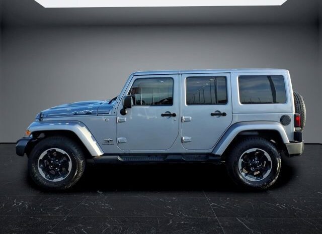 
								Jeep Wrangler full									