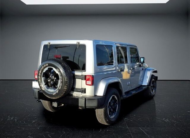 
								Jeep Wrangler full									