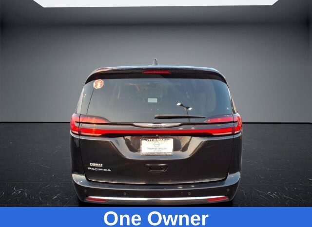 
								Chrysler Pacifica full									