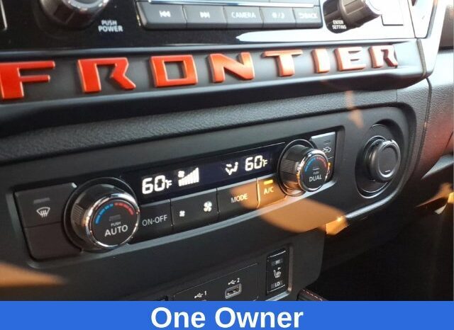 
								Nissan Frontier full									