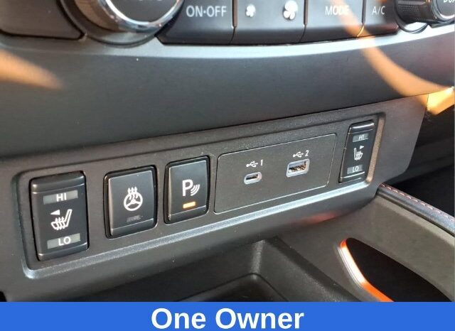 
								Nissan Frontier full									