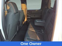 
										Nissan Frontier full									