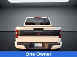 
										Nissan Frontier full									