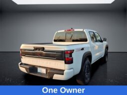 
										Nissan Frontier full									