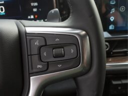 
										Chevrolet Silverado 1500 full									