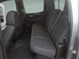 
										Chevrolet Silverado 1500 full									