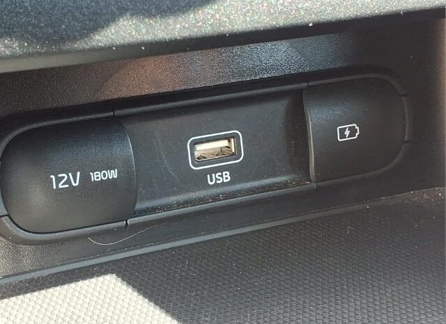 
								Kia Forte full									