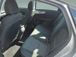 
										Kia Forte full									
