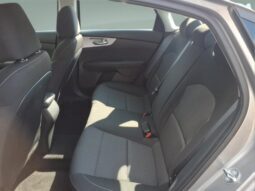 
										Kia Forte full									