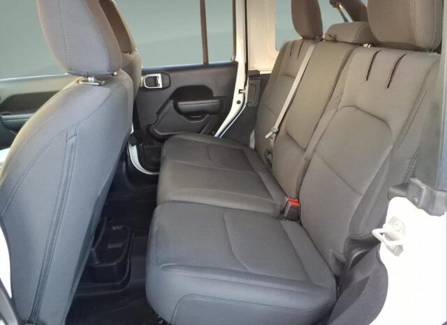 
								Jeep Wrangler full									
