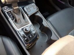 
										Kia Sportage full									