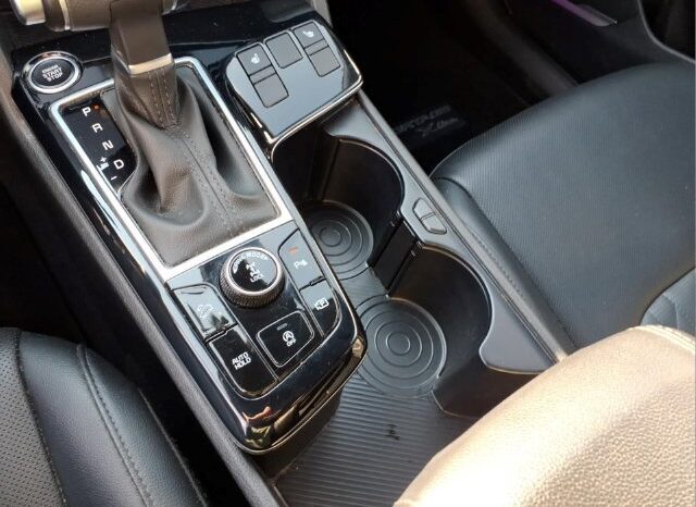 
								Kia Sportage full									