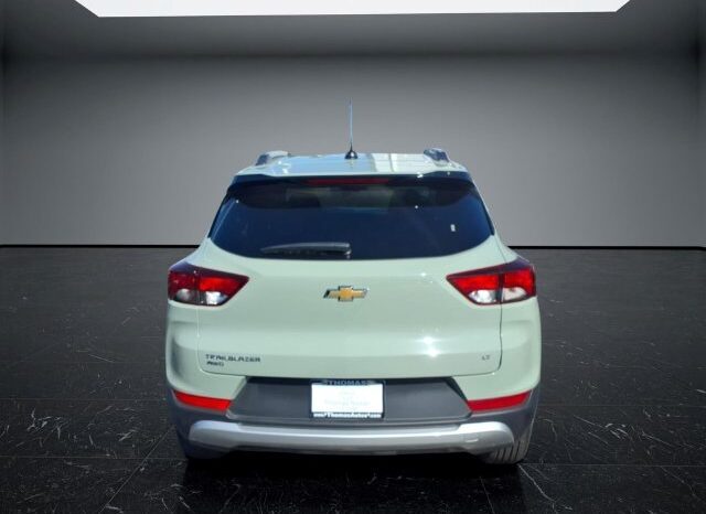 
								Chevrolet TrailBlazer full									