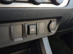 
										Toyota Tacoma full									