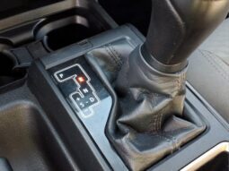 
										Toyota Tacoma full									