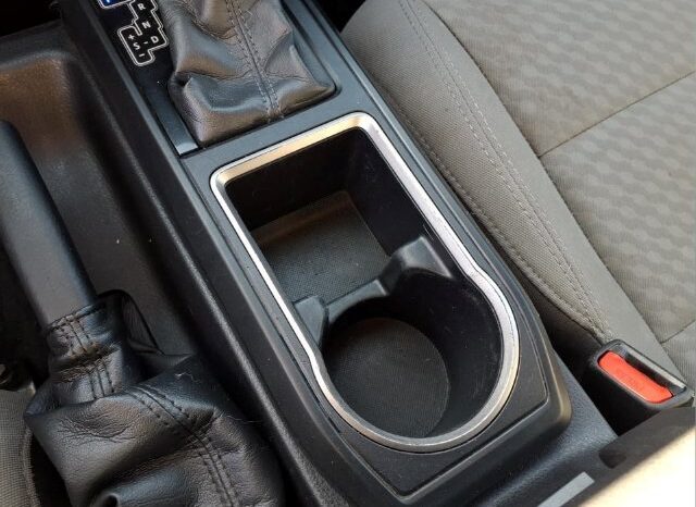 
								Toyota Tacoma full									