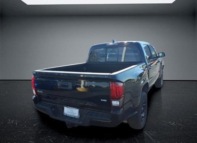 
								Toyota Tacoma full									
