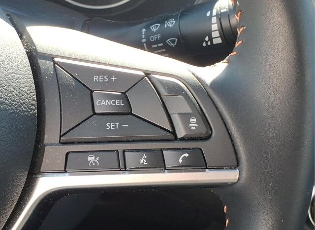 
								Nissan Sentra full									