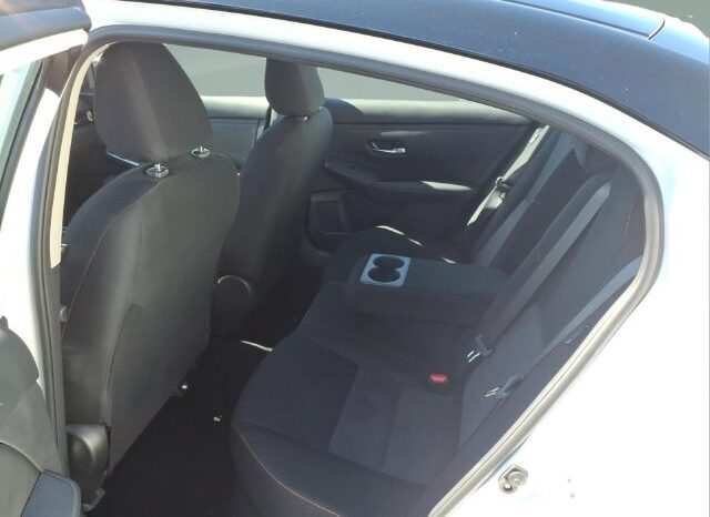 
								Nissan Sentra full									