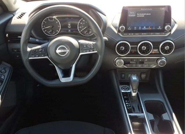 
								Nissan Sentra full									