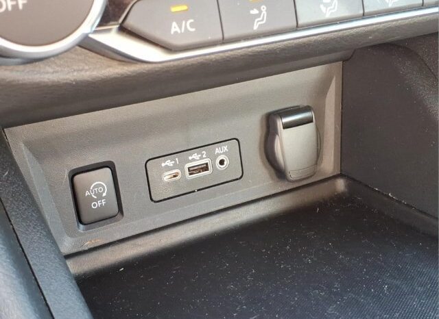 
								Nissan Sentra full									