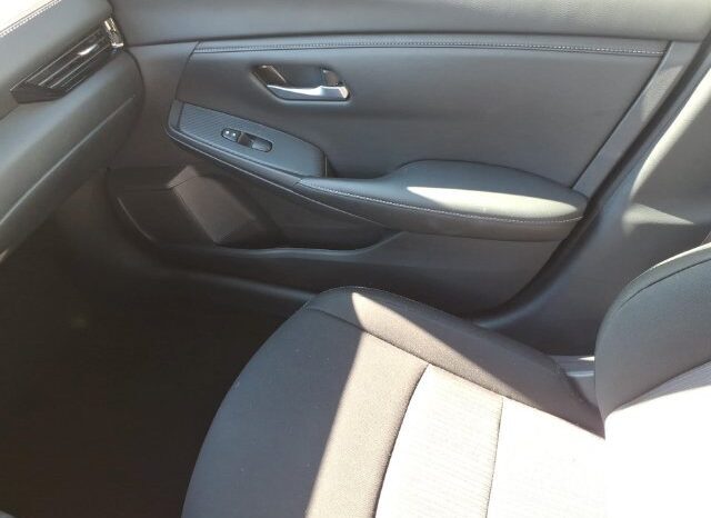 
								Nissan Sentra full									