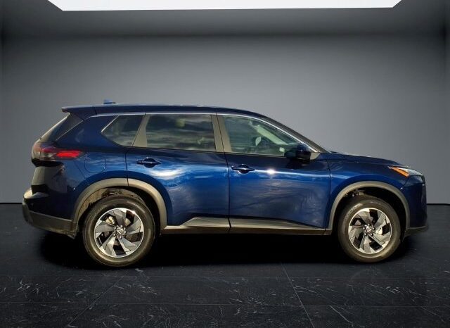 
								Nissan Rogue full									