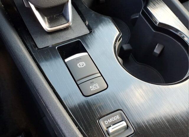 
								Nissan Rogue full									