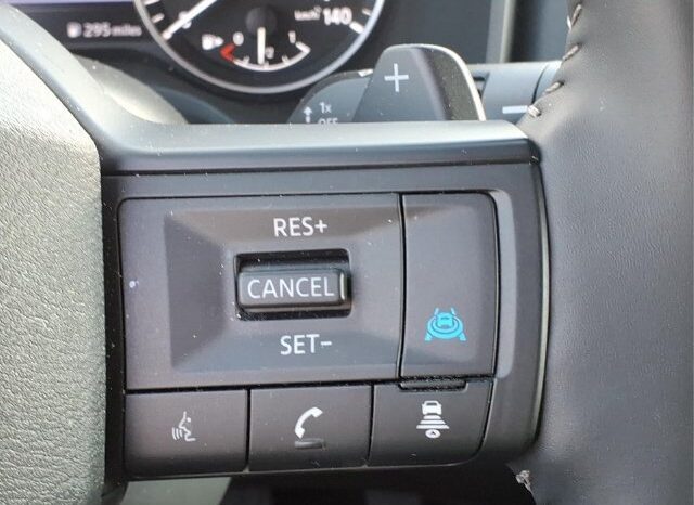 
								Nissan Rogue full									