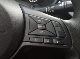 
										Nissan Altima full									